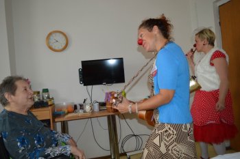 Červené nosy priniesli dobrú náladu