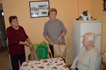 Návšteva členiek Jednoty dôchodcov v našom domčeku