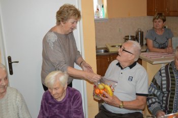 Návšteva členiek Jednoty dôchodcov v našom domčeku