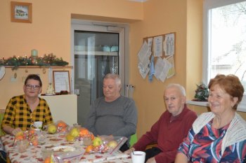 Návšteva členiek Jednoty dôchodcov v našom domčeku