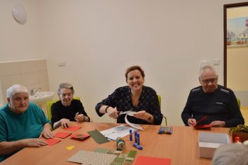 Chystáme vianočné pozdravy