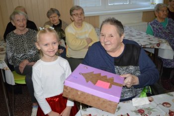 Koľko lásky sa zmestí do krabice od topánok