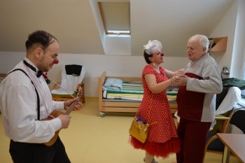 Bolo nám veselo s Červenými nosmi