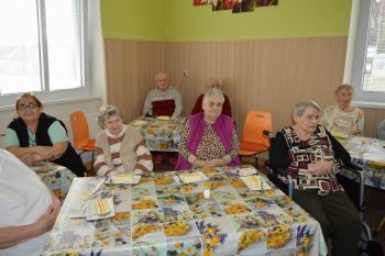 Fašiangovo-valentínske posedenie