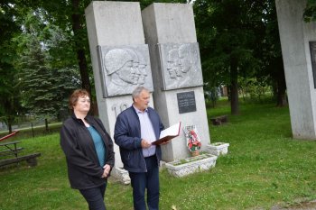 Pietna spomienka pri pamätníku padlým