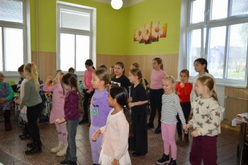 Október – mesiac úcty k starším