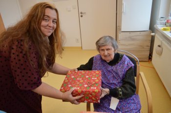 Koľko lásky sa zmestí do krabice od topánok