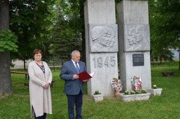 Pietna spomienka pri pamätníku padlým
