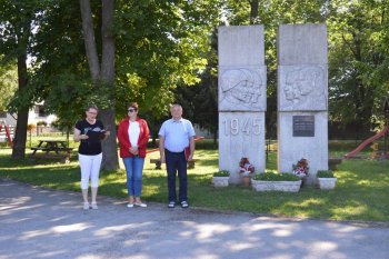 Pietna spomienka pri pamätníku padlým