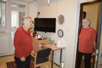 Návšteva p. Köbölovej – pomôcky na jemnú motoriku