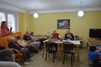 Návšteva p. Köbölovej – pomôcky na jemnú motoriku