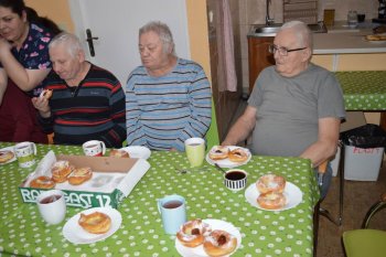 Fašiangové posedenie v domčeku