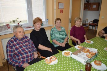 Fašiangové posedenie v domčeku