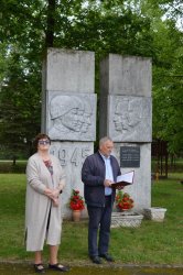 Pietna spomienka pri pamätníku padlým
