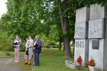 Pietna spomienka pri pamätníku padlým