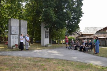 Pietna spomienka pri pamätníku padlým v Sušanoch