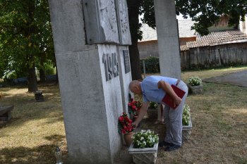 Pietna spomienka pri pamätníku padlým v Sušanoch